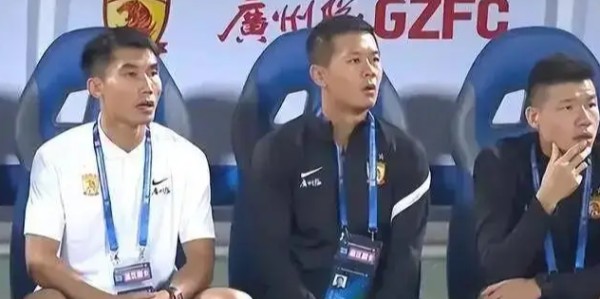 银河娱乐城app下载-回国仅1天！中国队功勋助练就离任，原因曝光，将联手郑智战中超